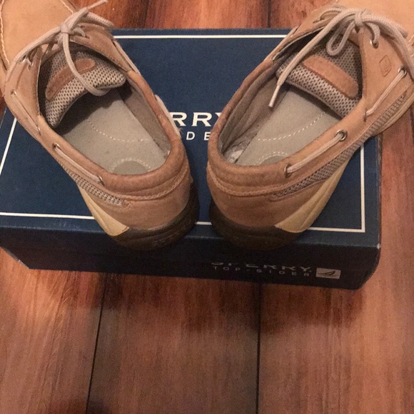 Shoes - Picture 3 of 3